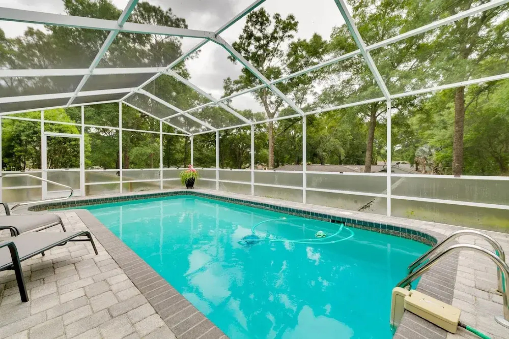 Sunny Home w/ Pool & Lanai - Near Rainbow River!