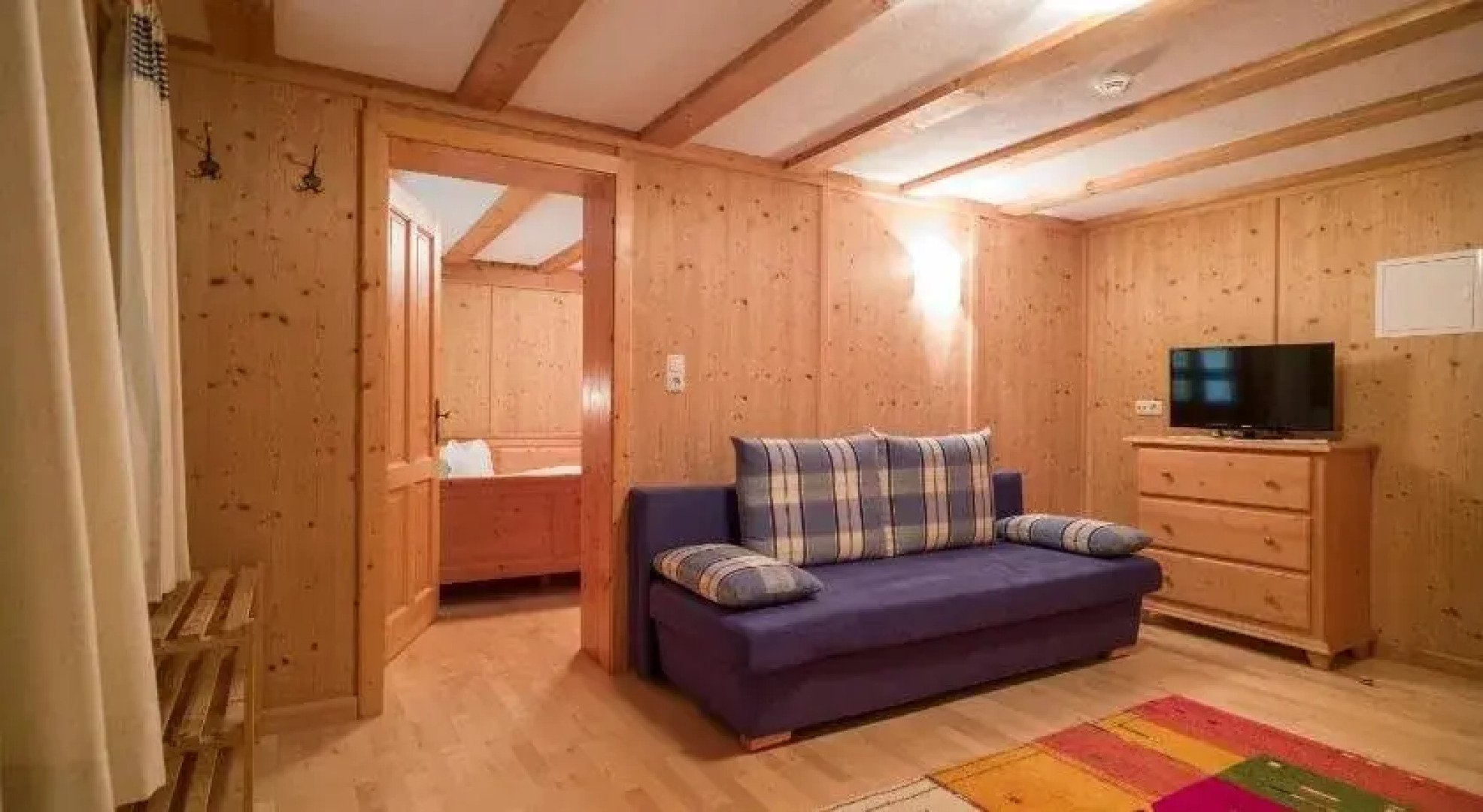 Ferienwohnungen-Gästehaus Altginzling