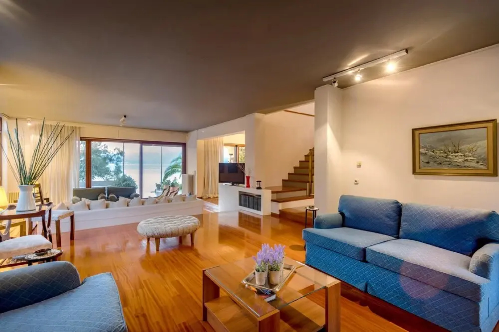 House With 4 Bedrooms in Agios Vasilios, With Wonderful sea View, Enclosed Garden and Wifi