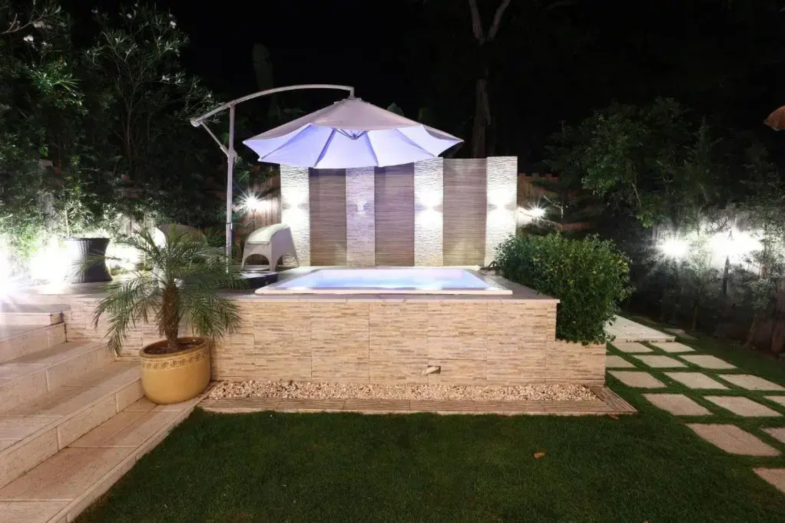 New! Gorgeous villa in Jarabacoa with private jacuzzi