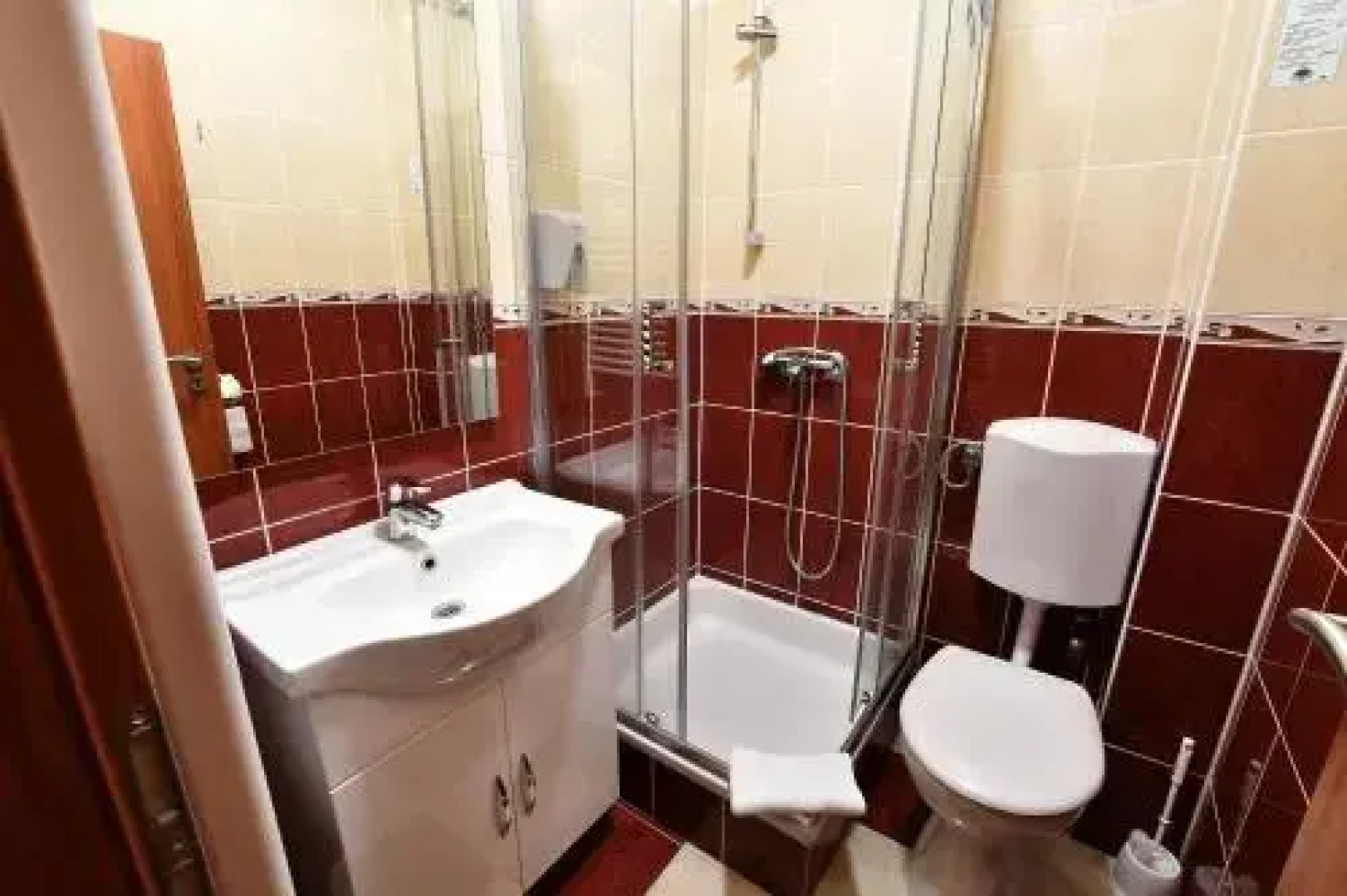 Szinbád Panzió és Étterem