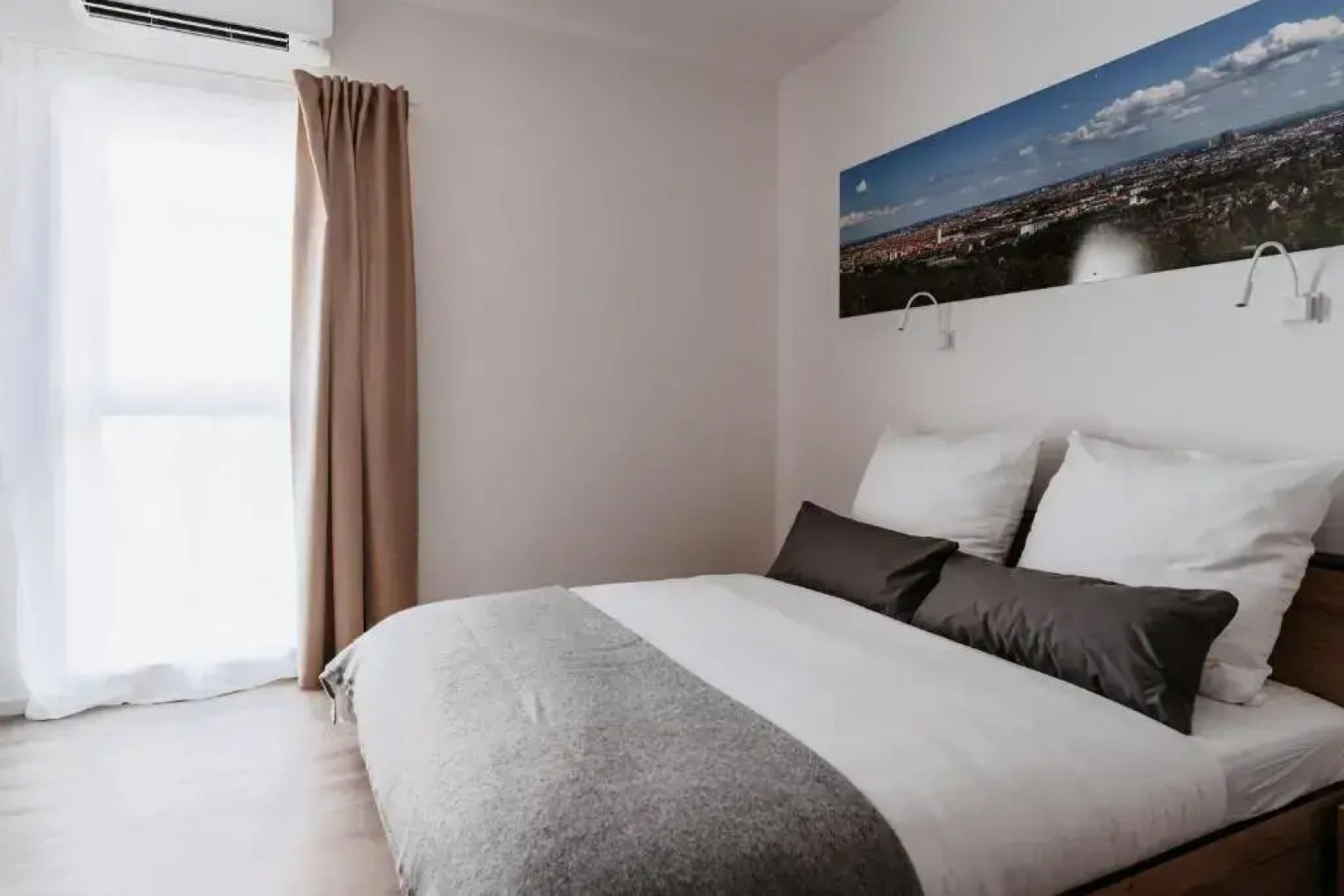 Step Inn The Fair Hotel