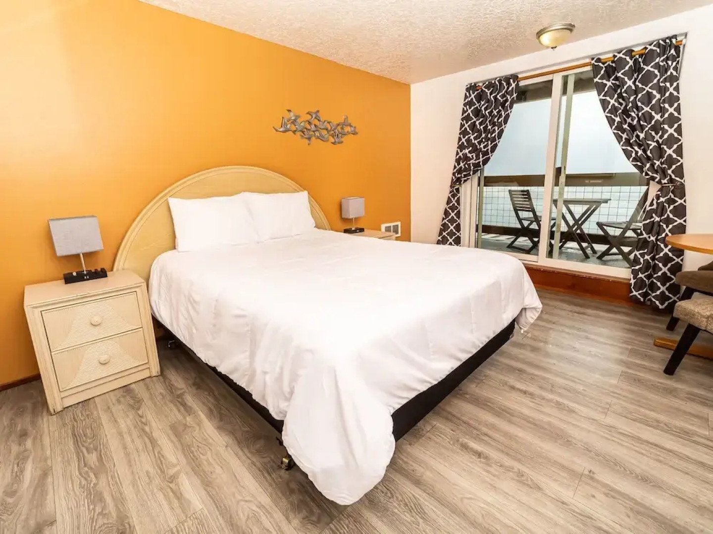 Terimore Bayfront Inn