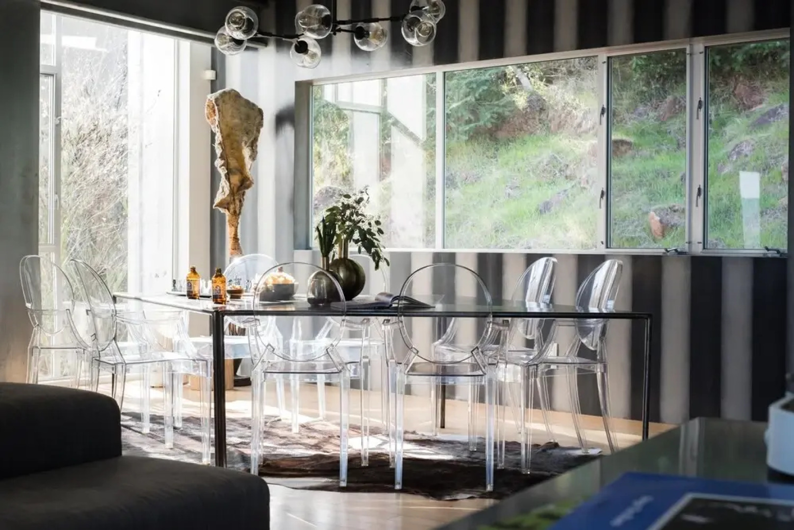 Blue Steel - Ultramodern Architectural Masterpiece w Gorgeous Views