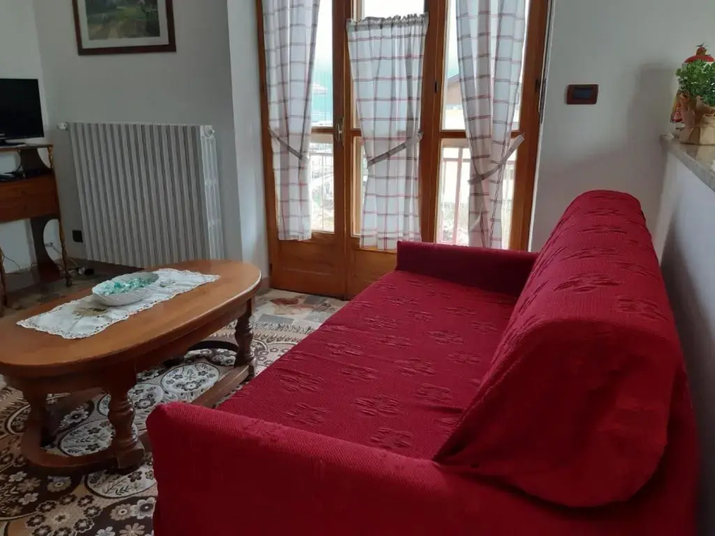 Bilocale Tití, soleggiato con vista montagne