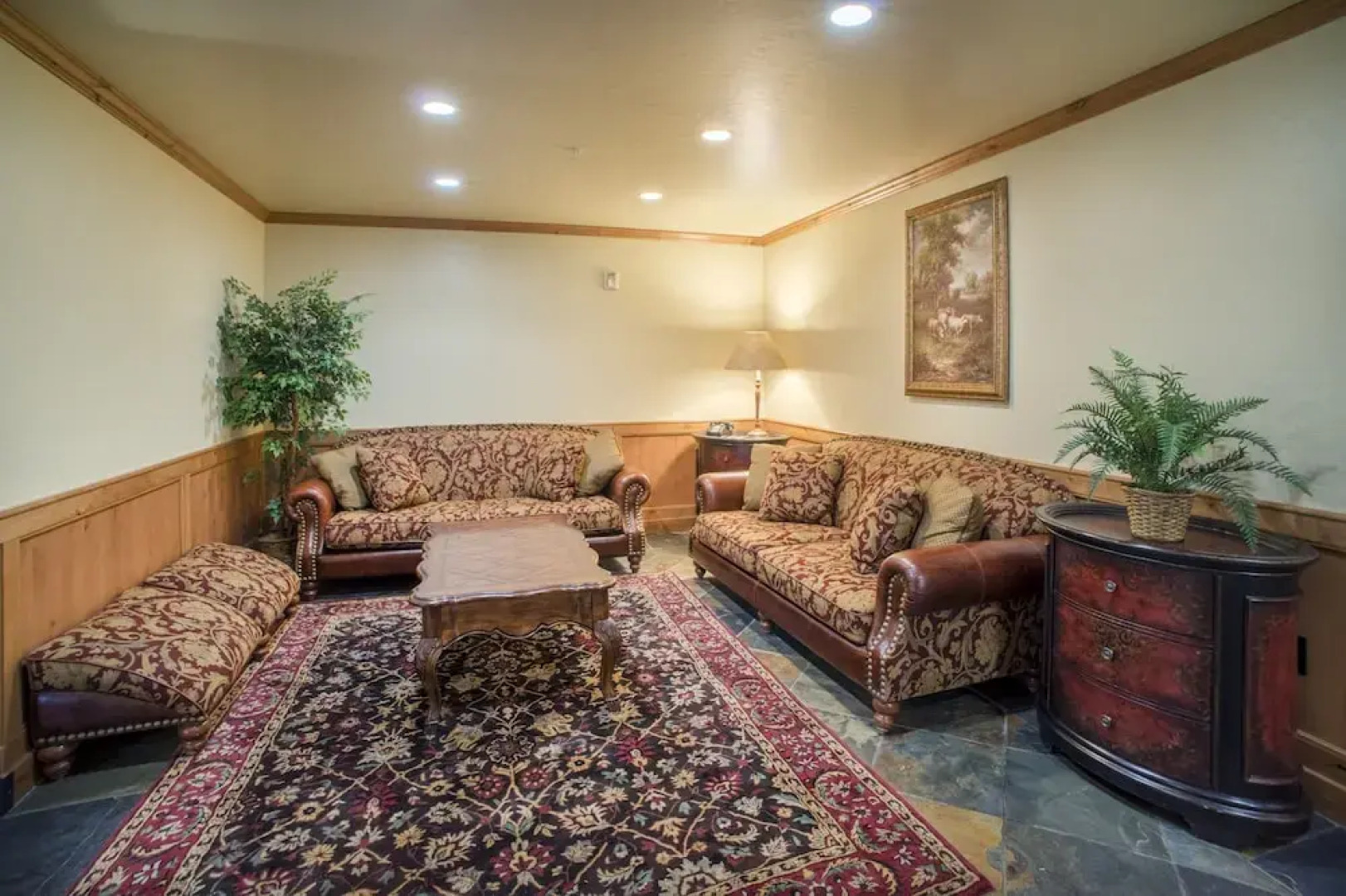 Villa 2043 2 Queen Beds 1 Bath No Kitchen 1 Bedroom Villa