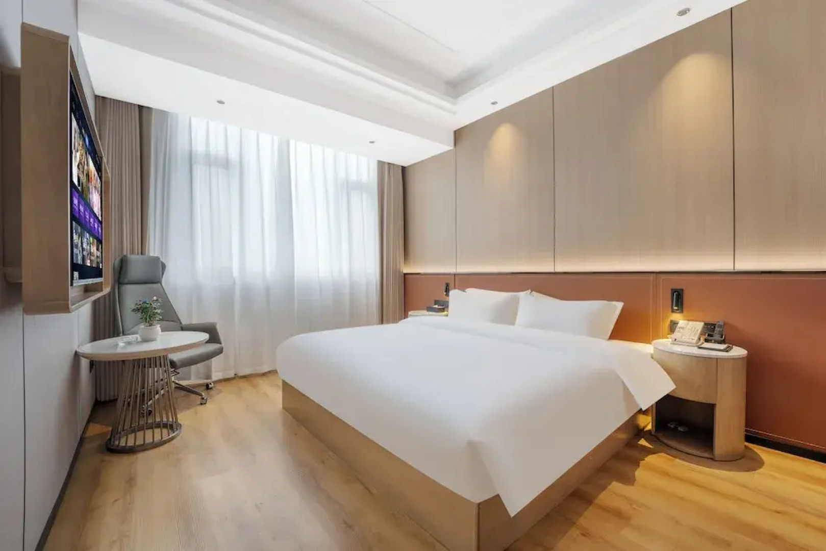 Wanzai Yijia La Maison Hotel