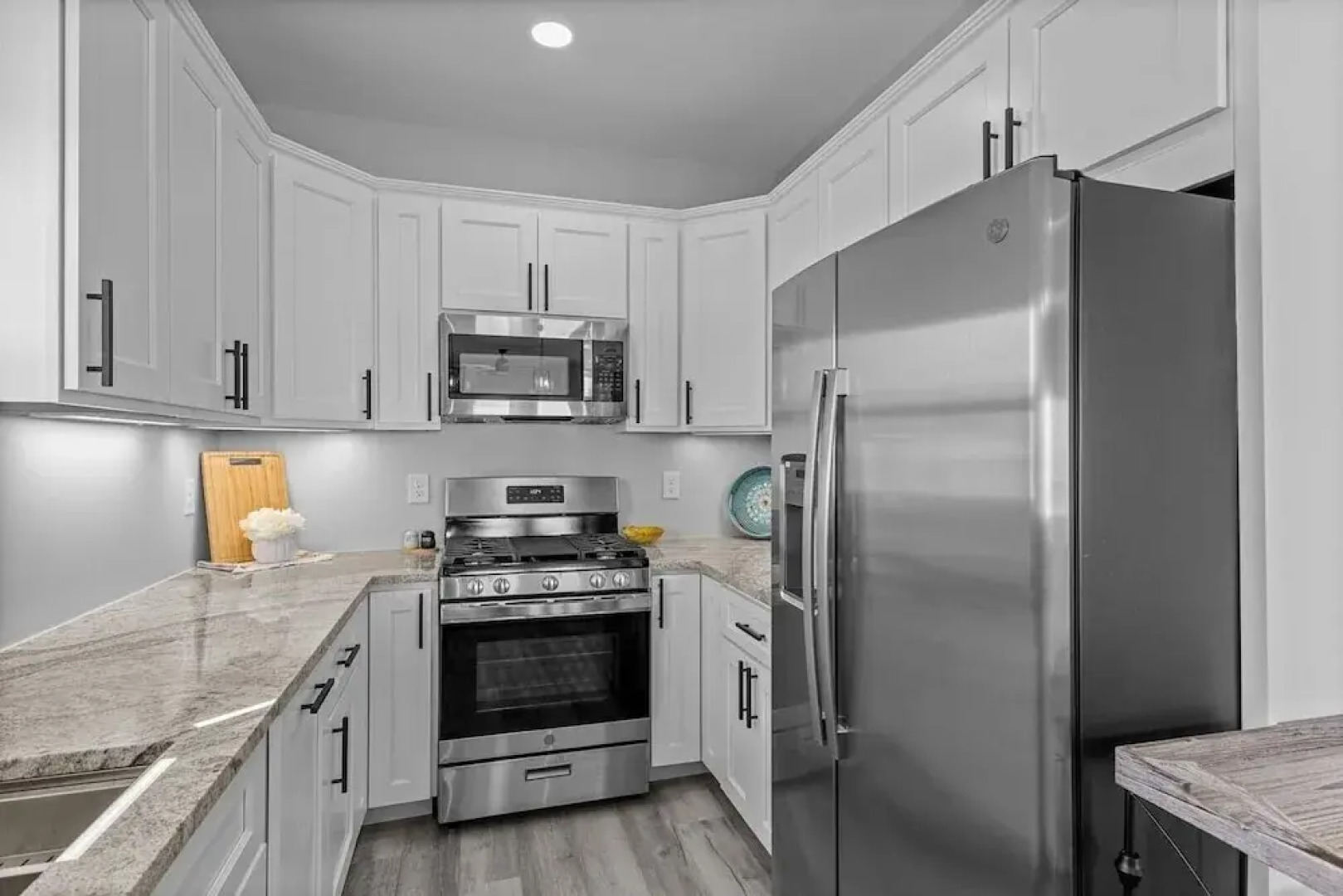 The Shackleford 2 Bedroom Condo by RedAwning