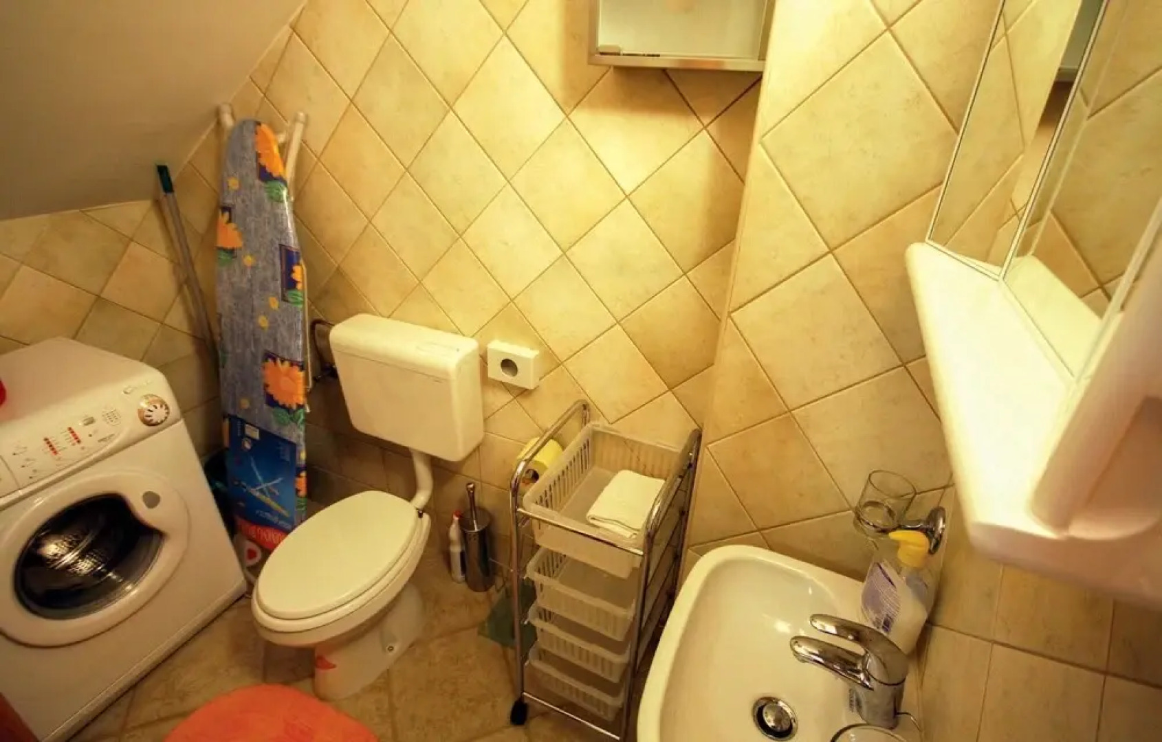 Awesome Home in Krnica With Wifi and 2 Bedrooms