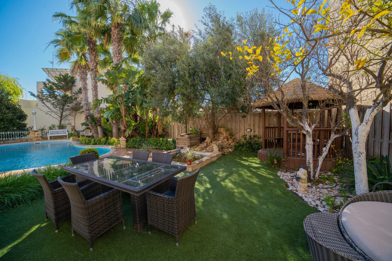 Village Knights Accommodation