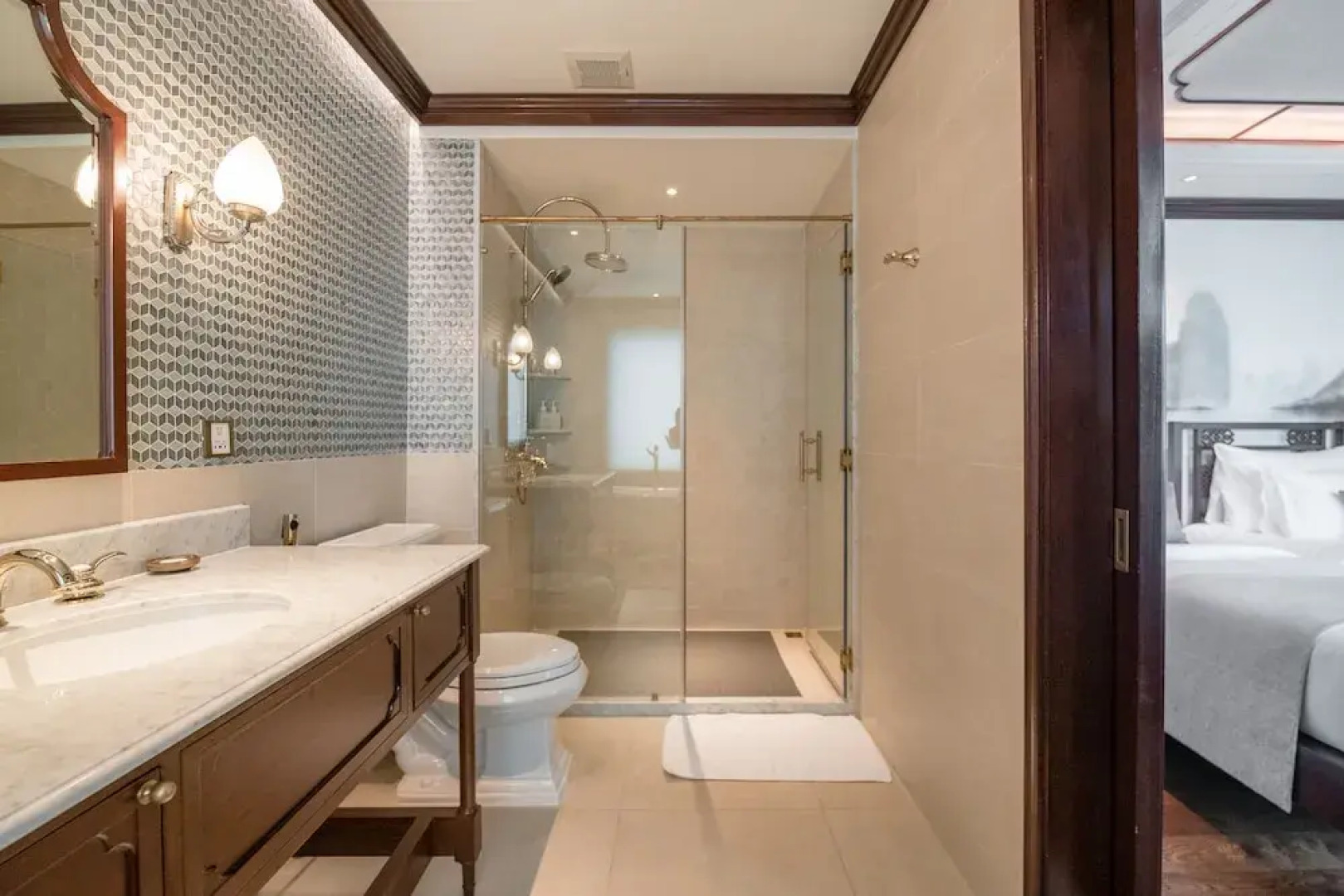 Heritage Line Ginger Cruise – Ha Long Bay & Lan Ha Bay