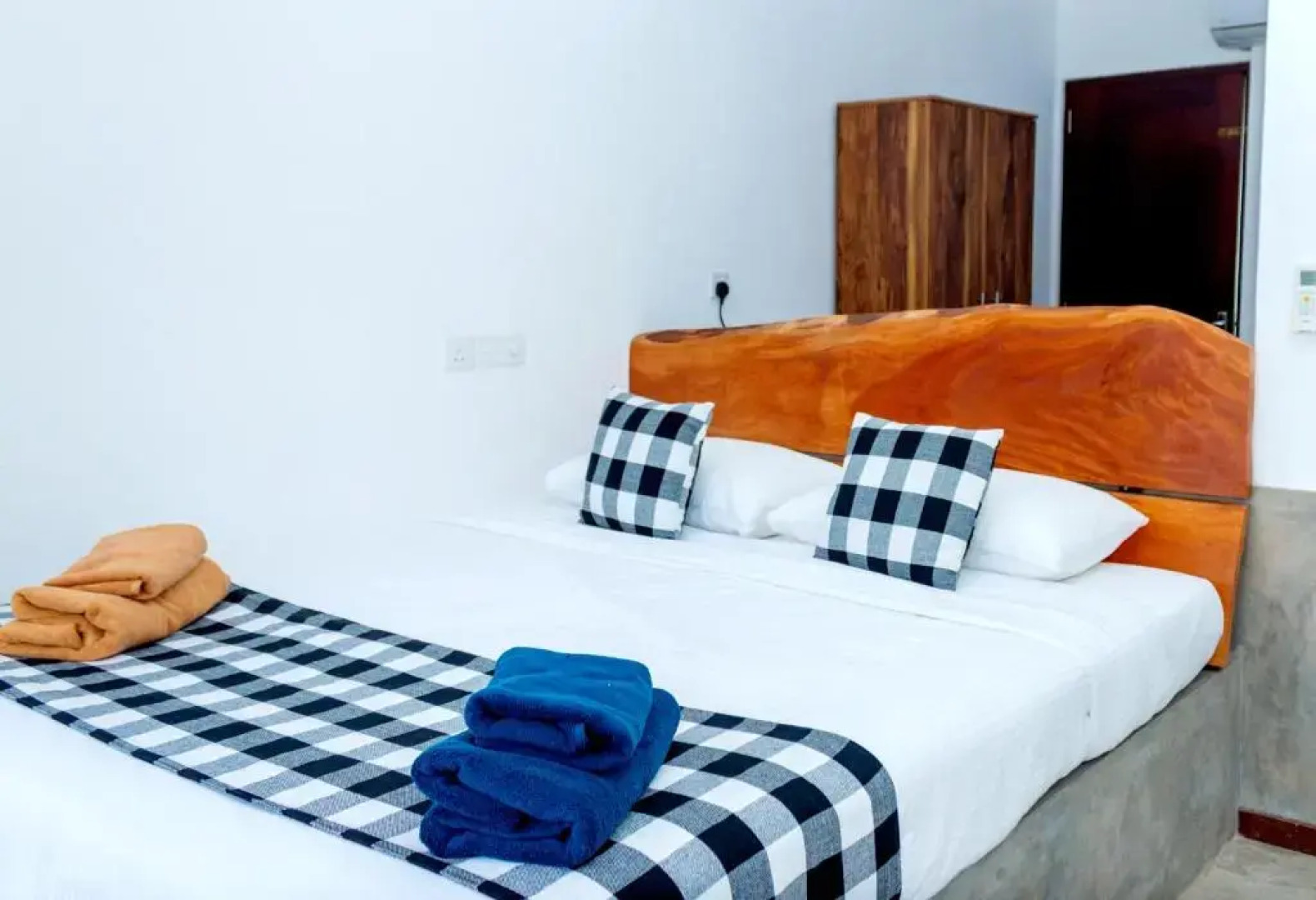 Good Story Chill House