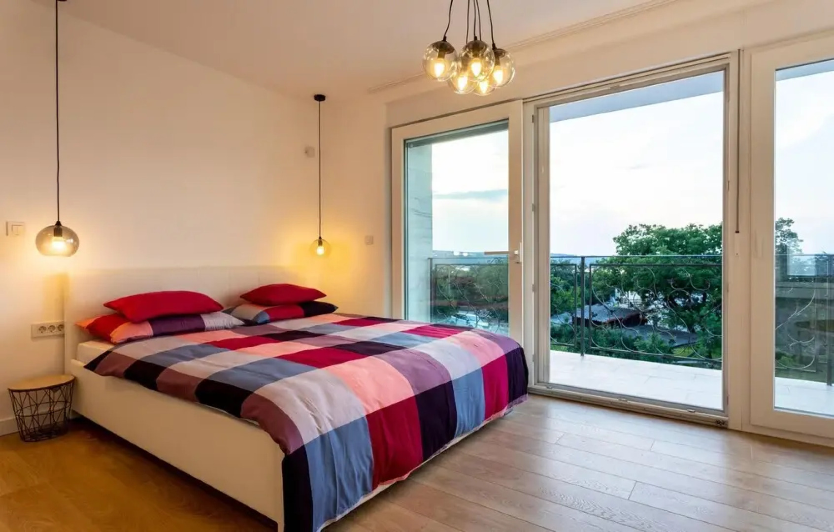 Beautiful Home in Klimno With Sauna, Wifi and 4 Bedrooms