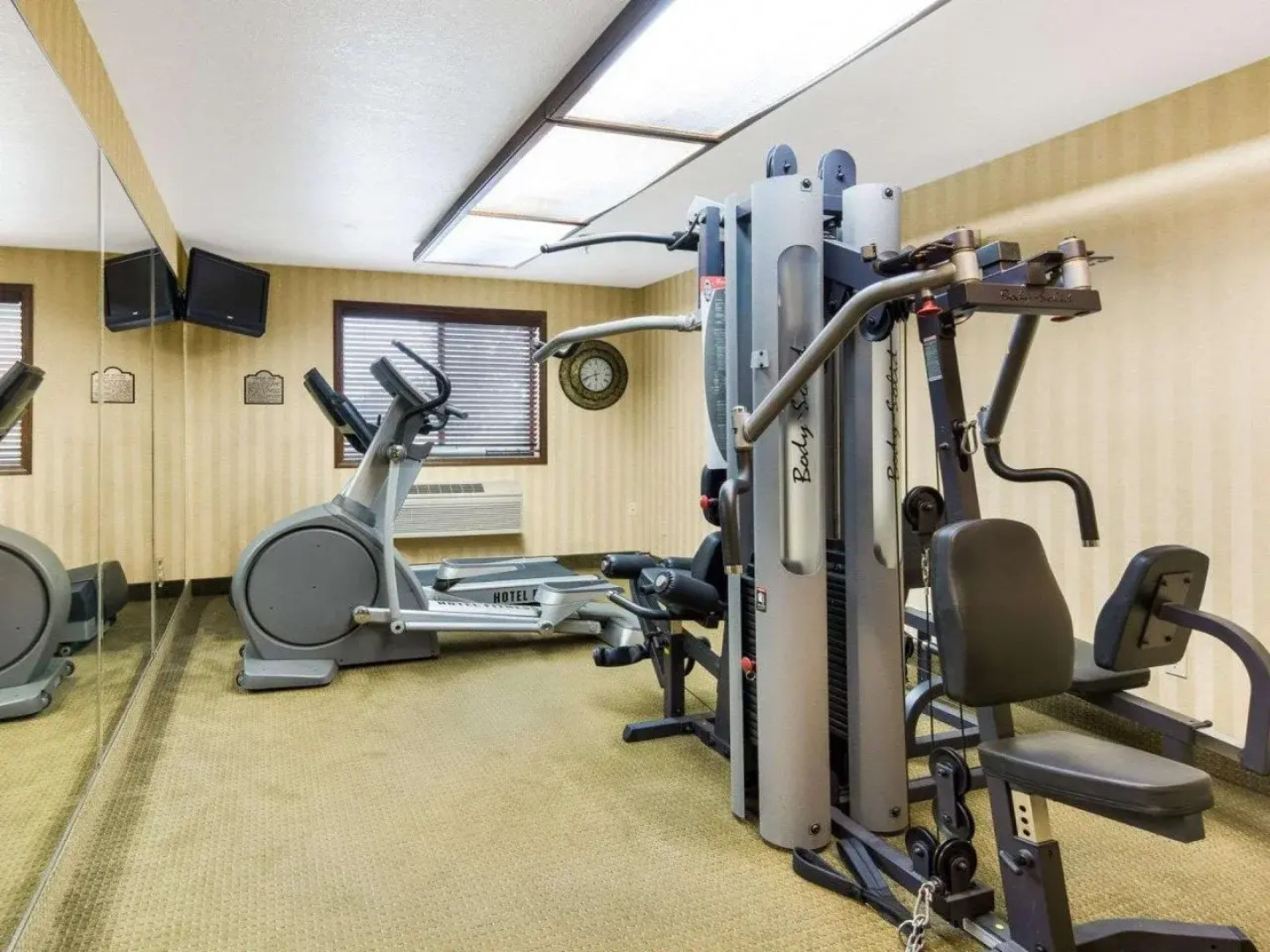 Comfort Inn & Suites South Hill I-85