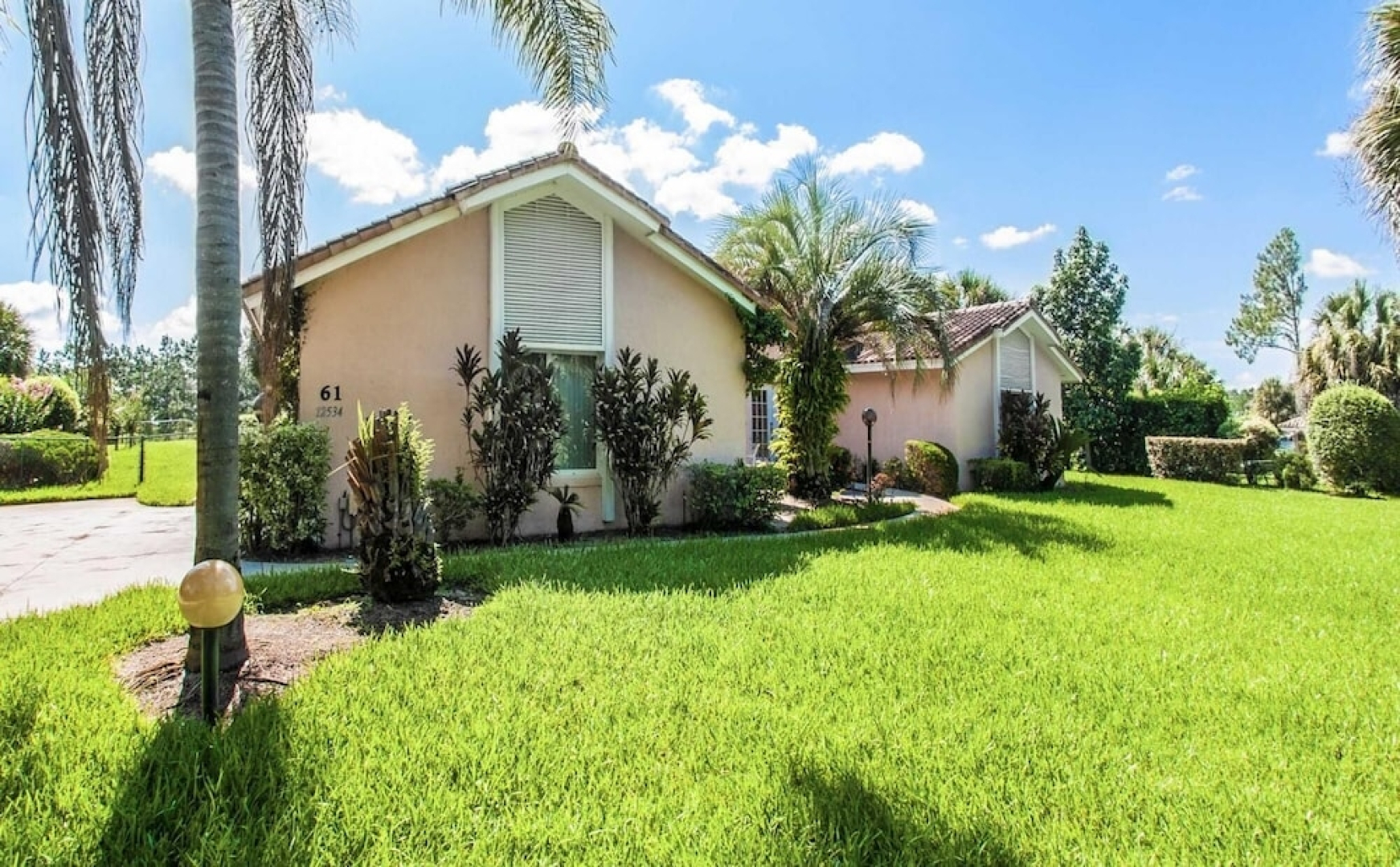 Swiss 61 - Lake Denise