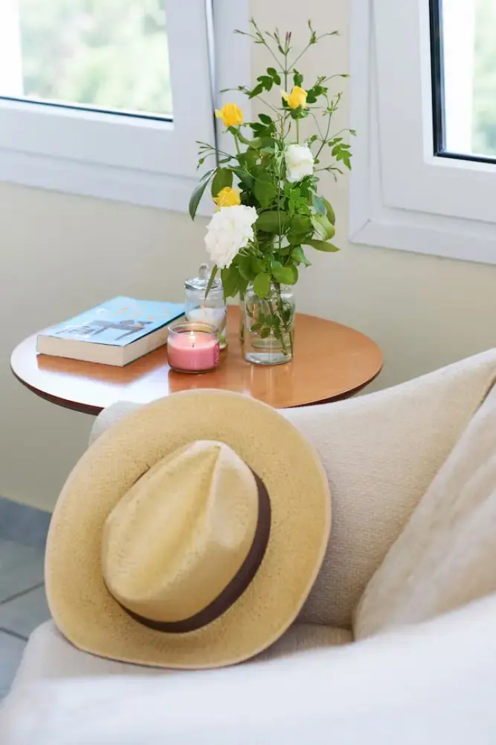 Sea Breeze Hotel Apartments & Residences