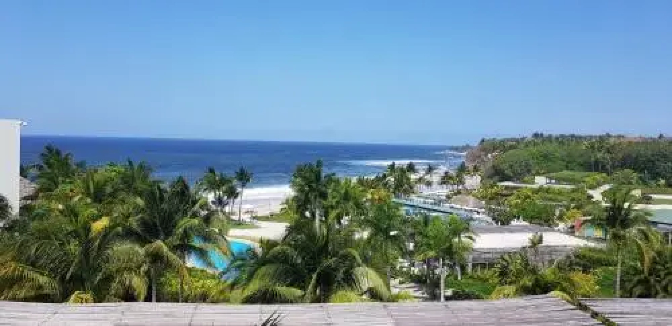 Los Veneros, Torre Agave