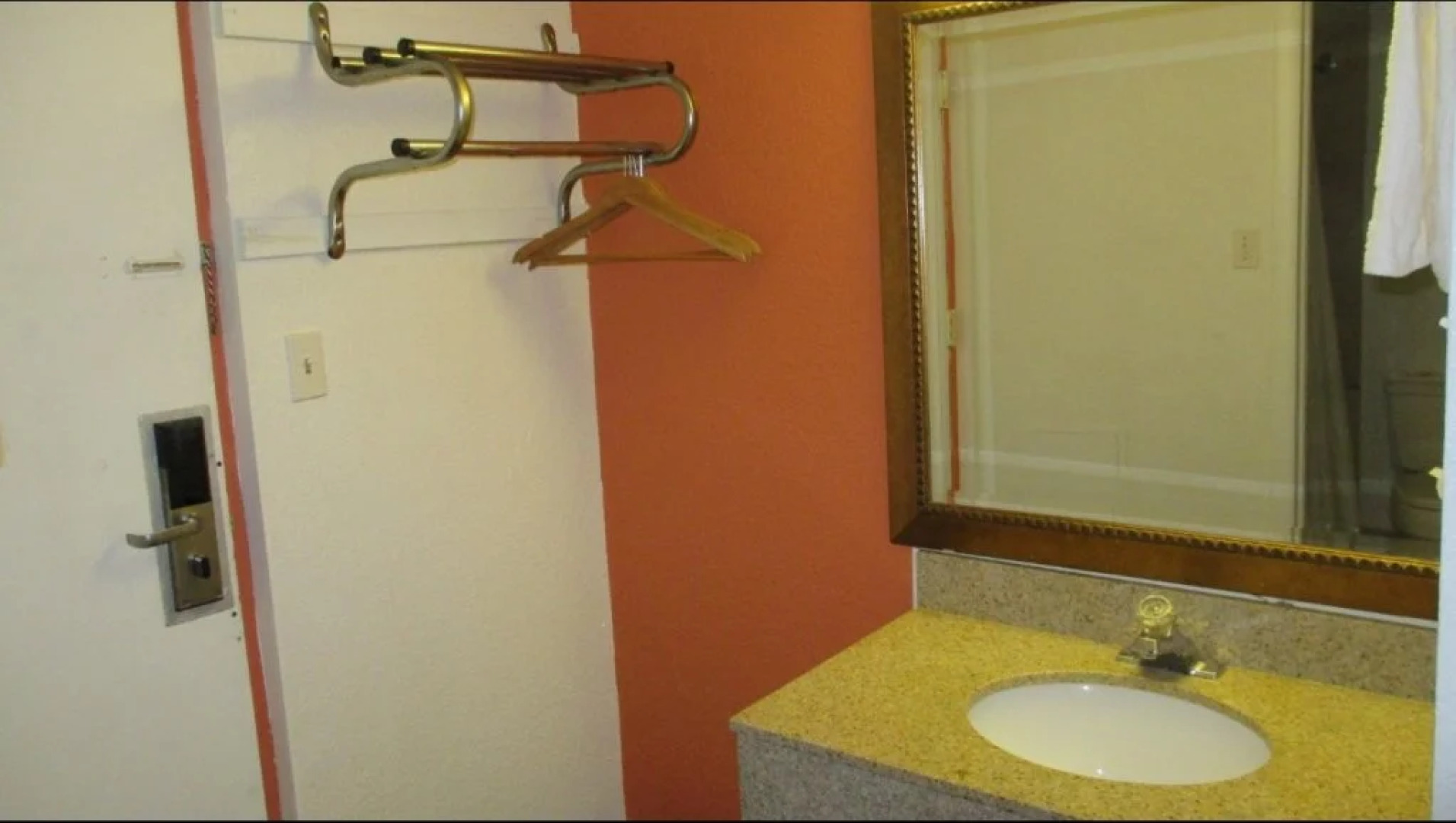 Red Carpet Inn Mt. Holly