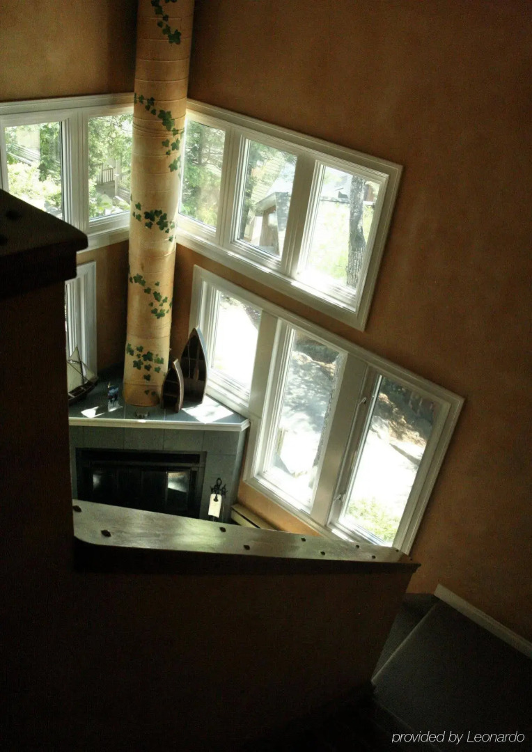 Rocky Crest Golf Resort