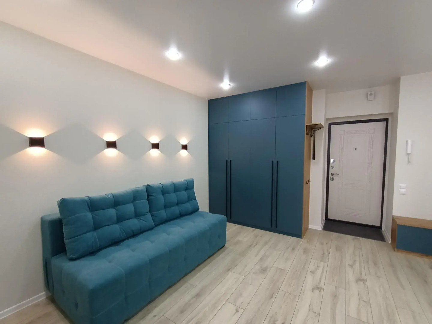 Апартаменты на бульваре Кузьмина 15