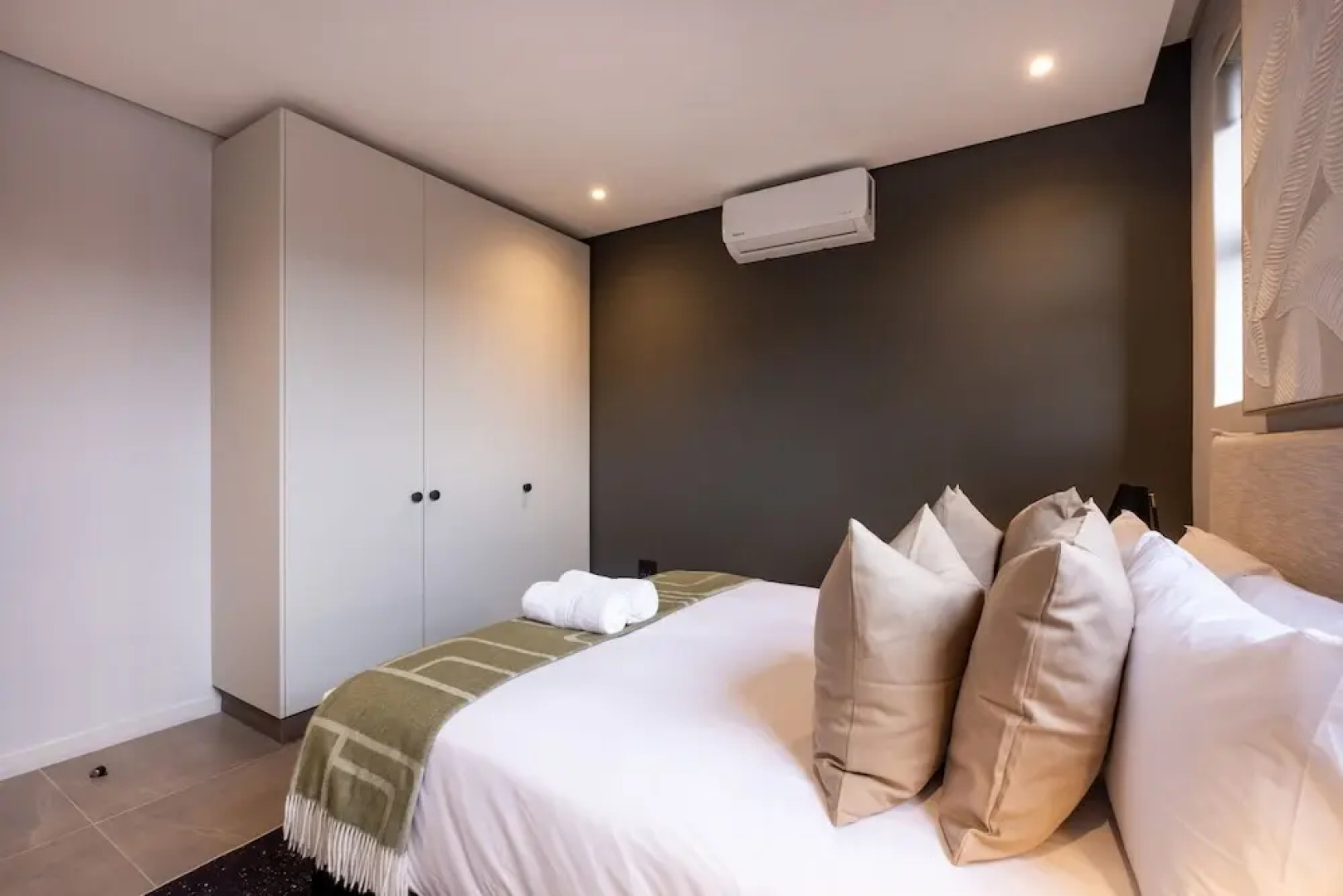 The Woods Luxury Homes - Elaleni Estate