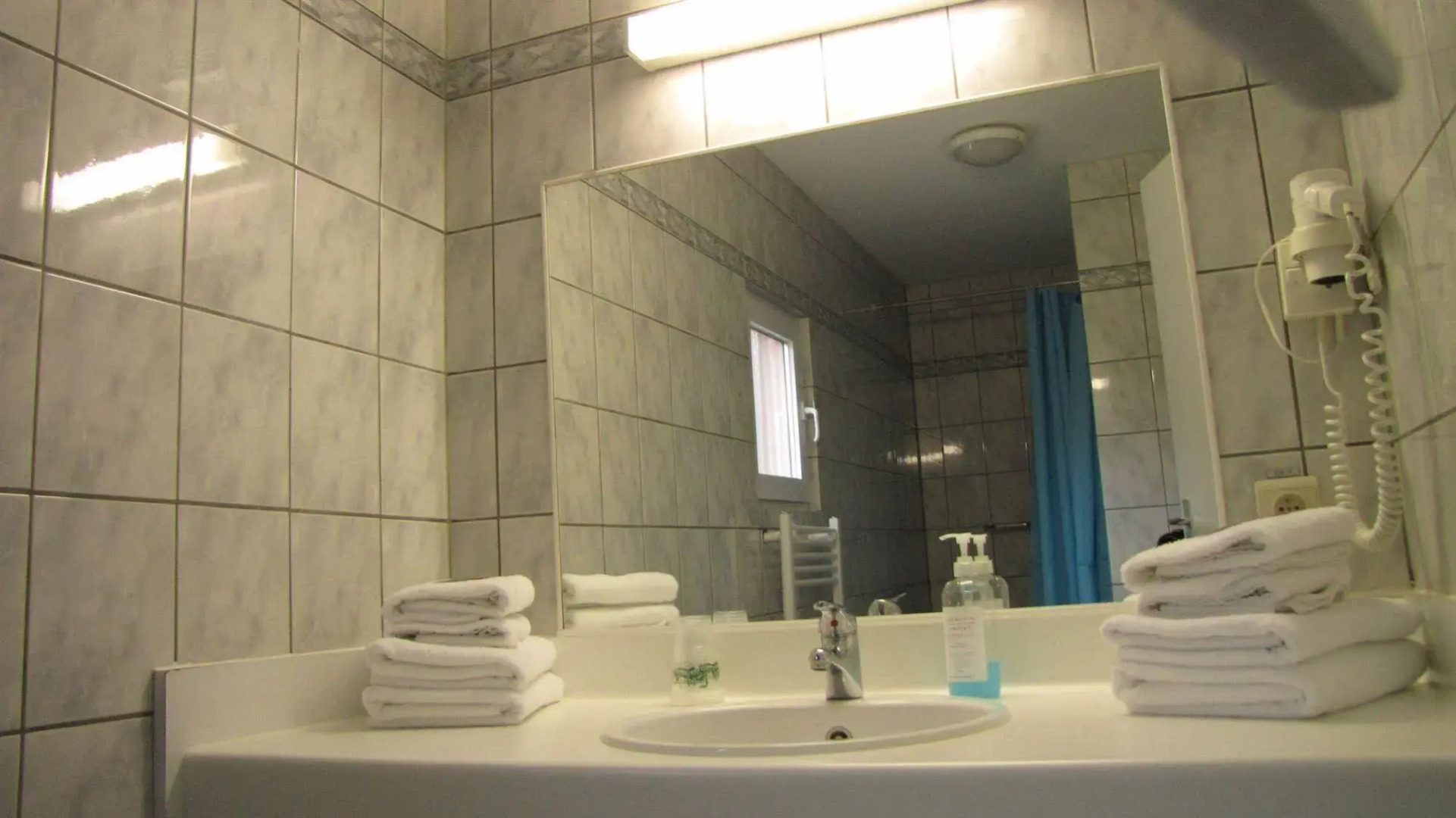 Hotel Le Bonheur de Sy