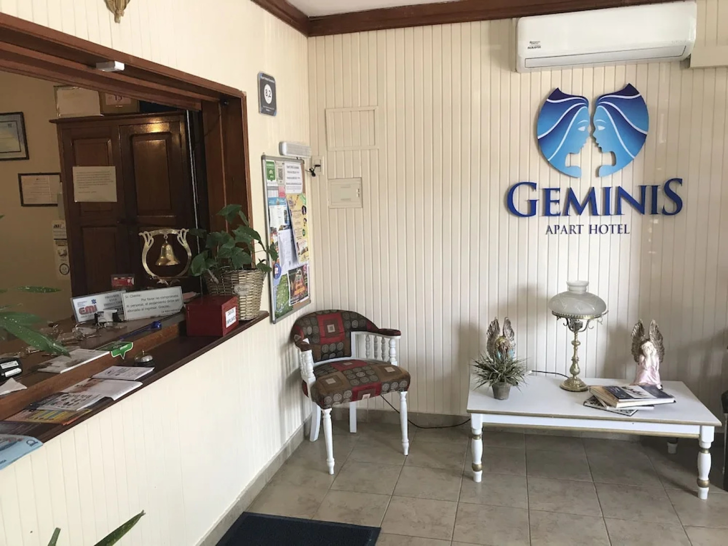 Apart Hotel Géminis