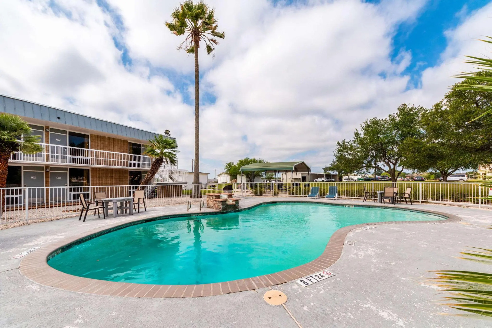 Americas Best Value Inn Beeville