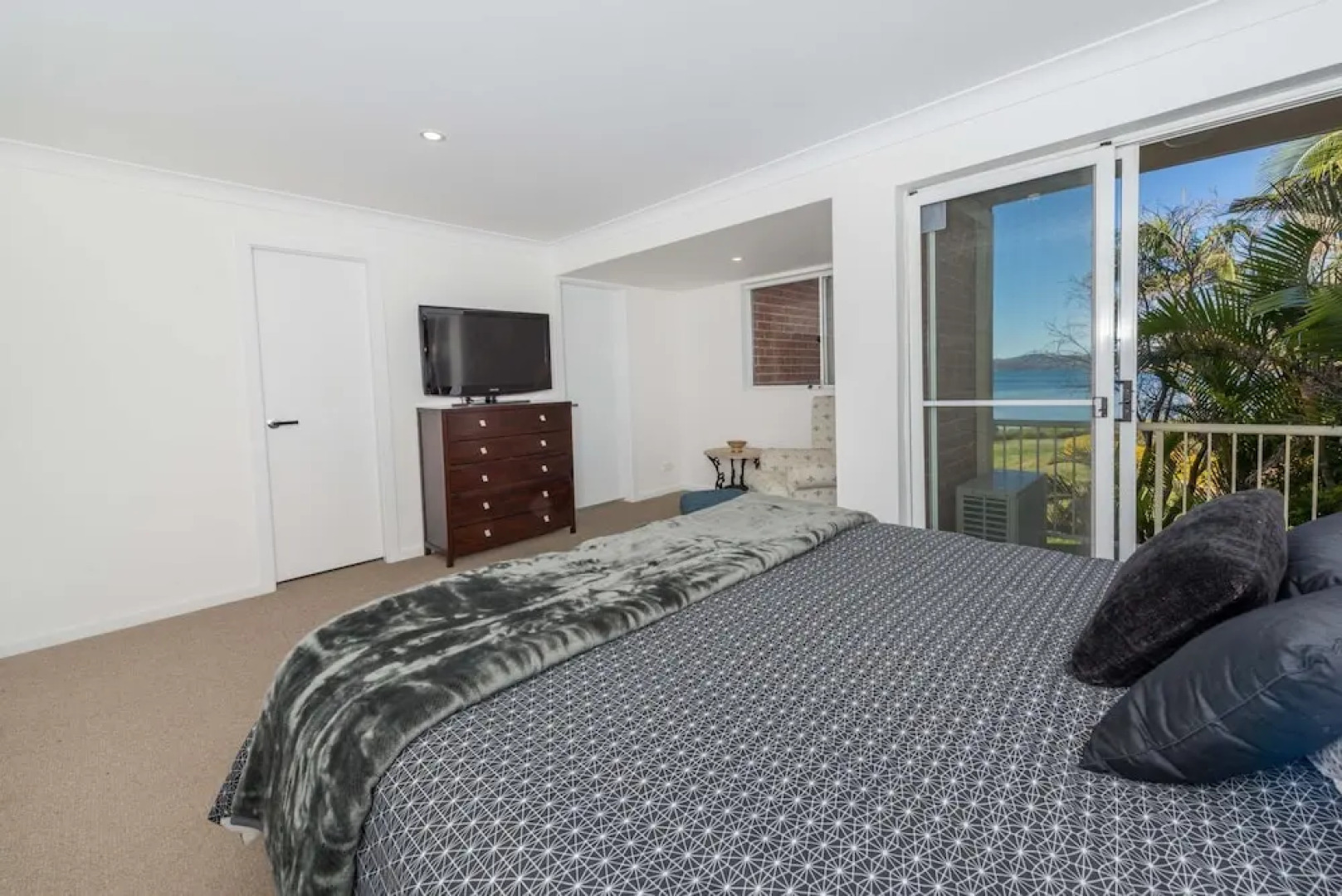 Soldiers Point Road 2/47 - Soldiers Point