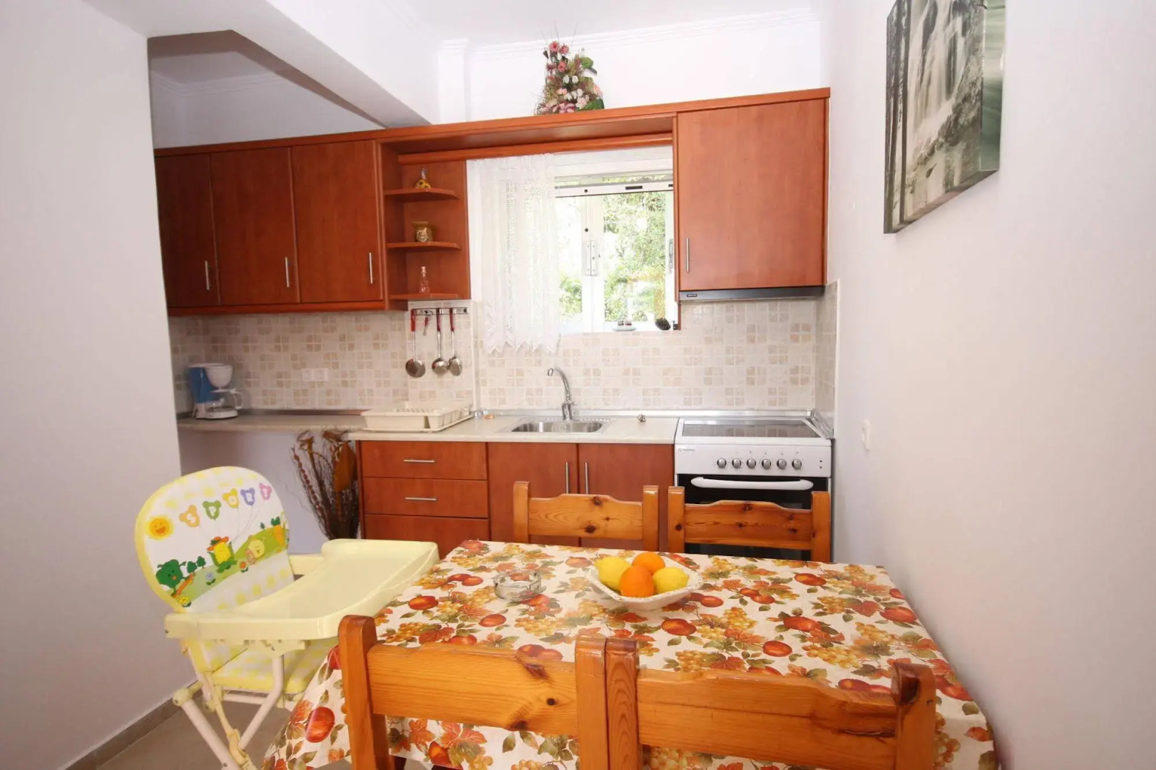 Kostas Apartments & Studios