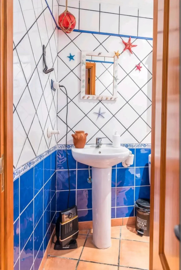 Silence's Cave Rural House