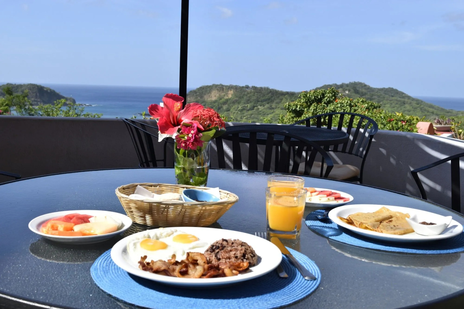 El Jardin Hotel & Restaurant