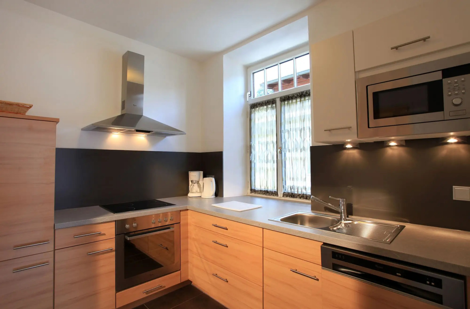 Romantik Residenz Ferienwohnungen Hotel Im Weissen Rössl