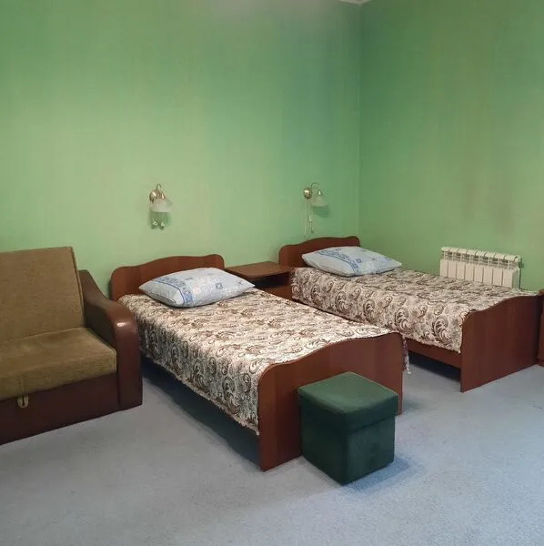 Отель Водолей