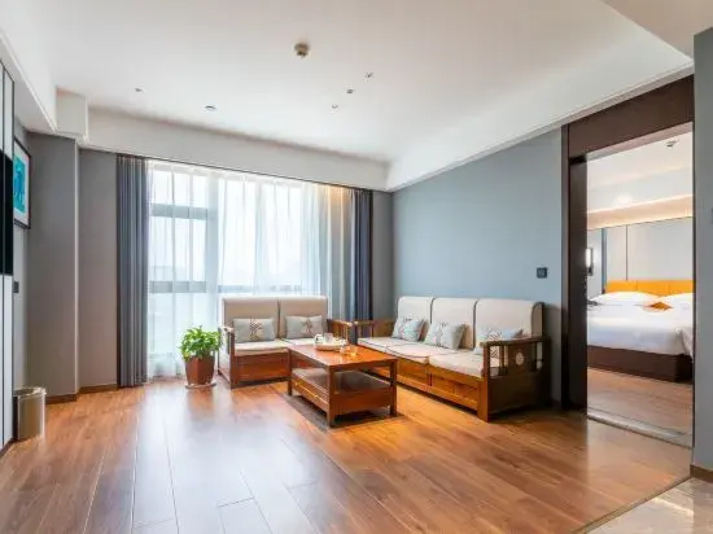 Boni International Hotel