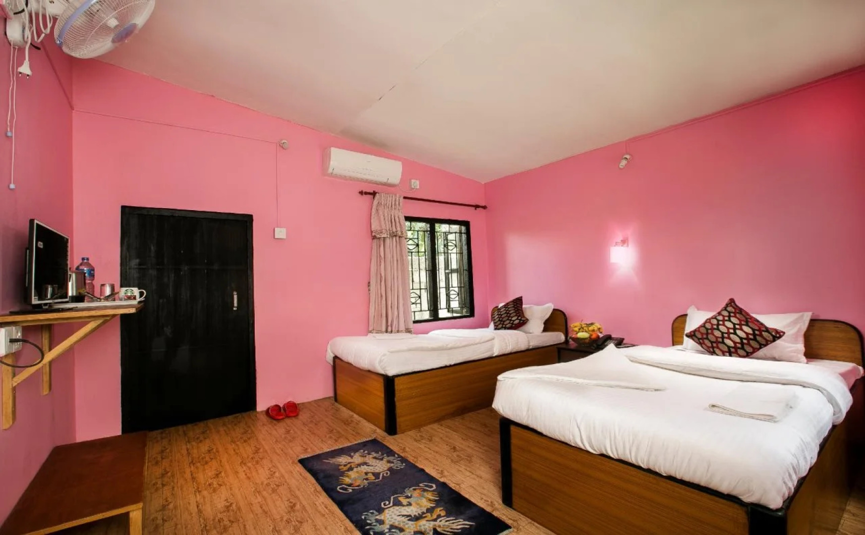 Sauraha Nana Hotel