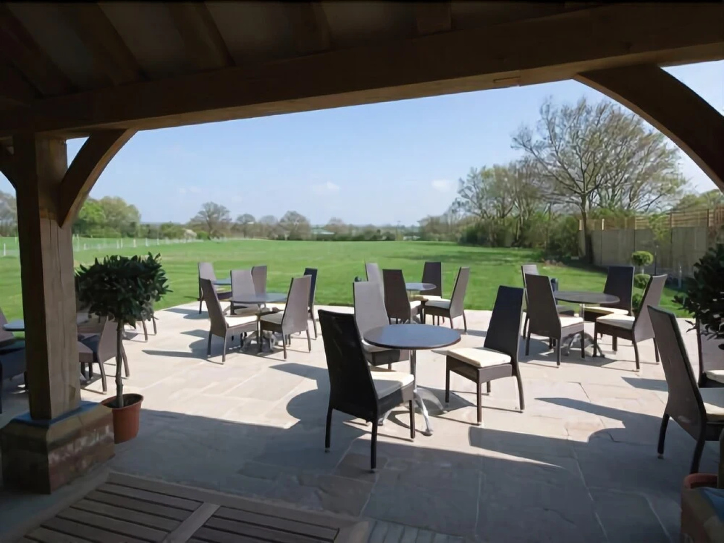 Frasers At Coldharbour Farm