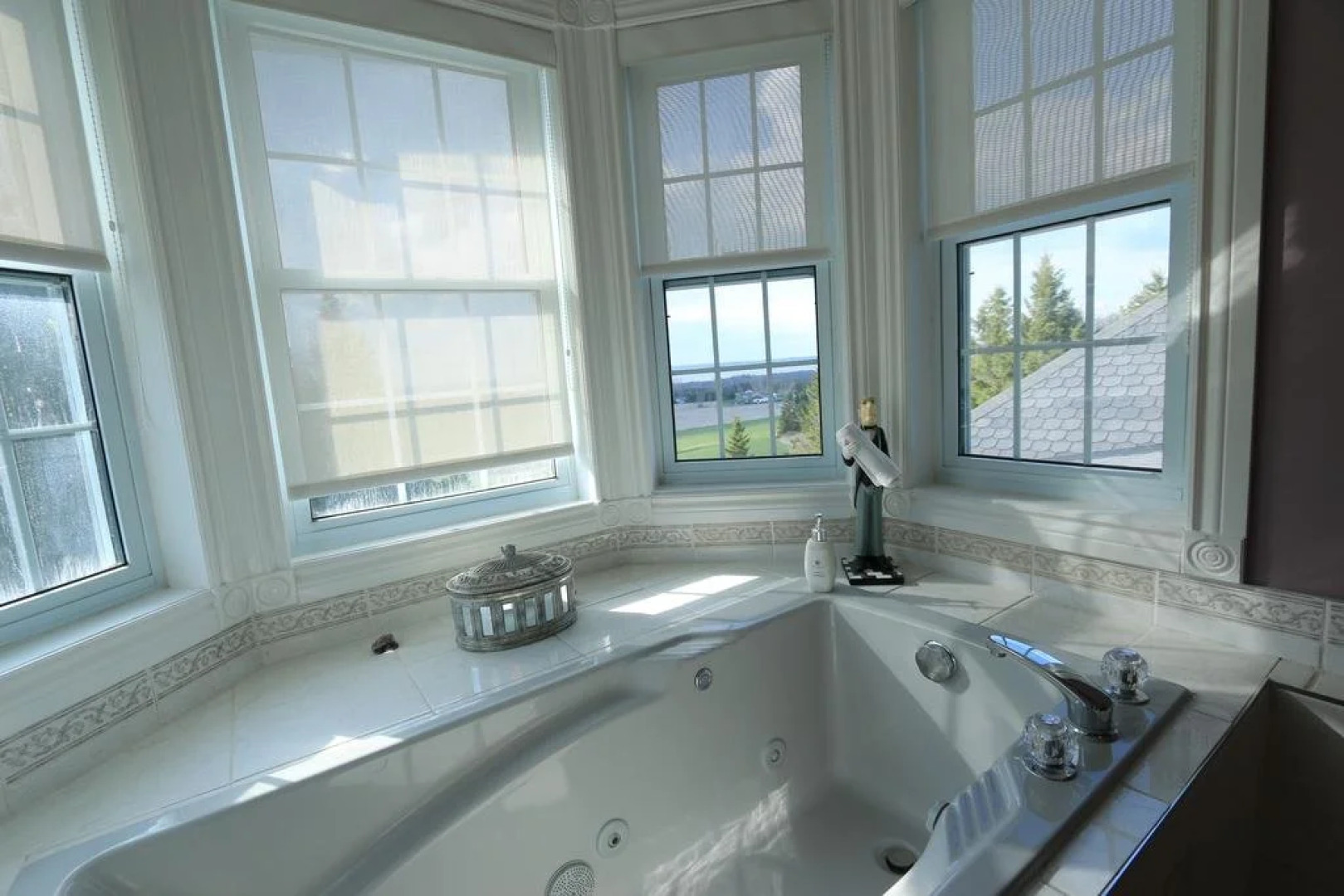 Hillview Haven Estate