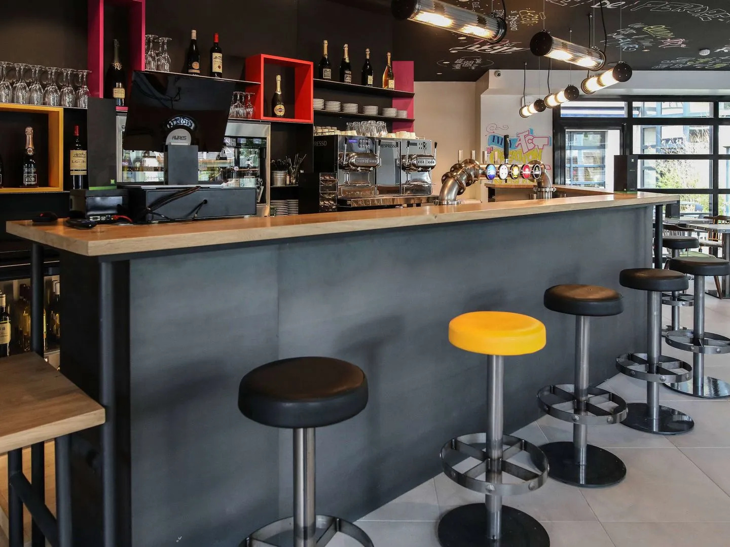 ibis Styles Clermont-Ferrand République