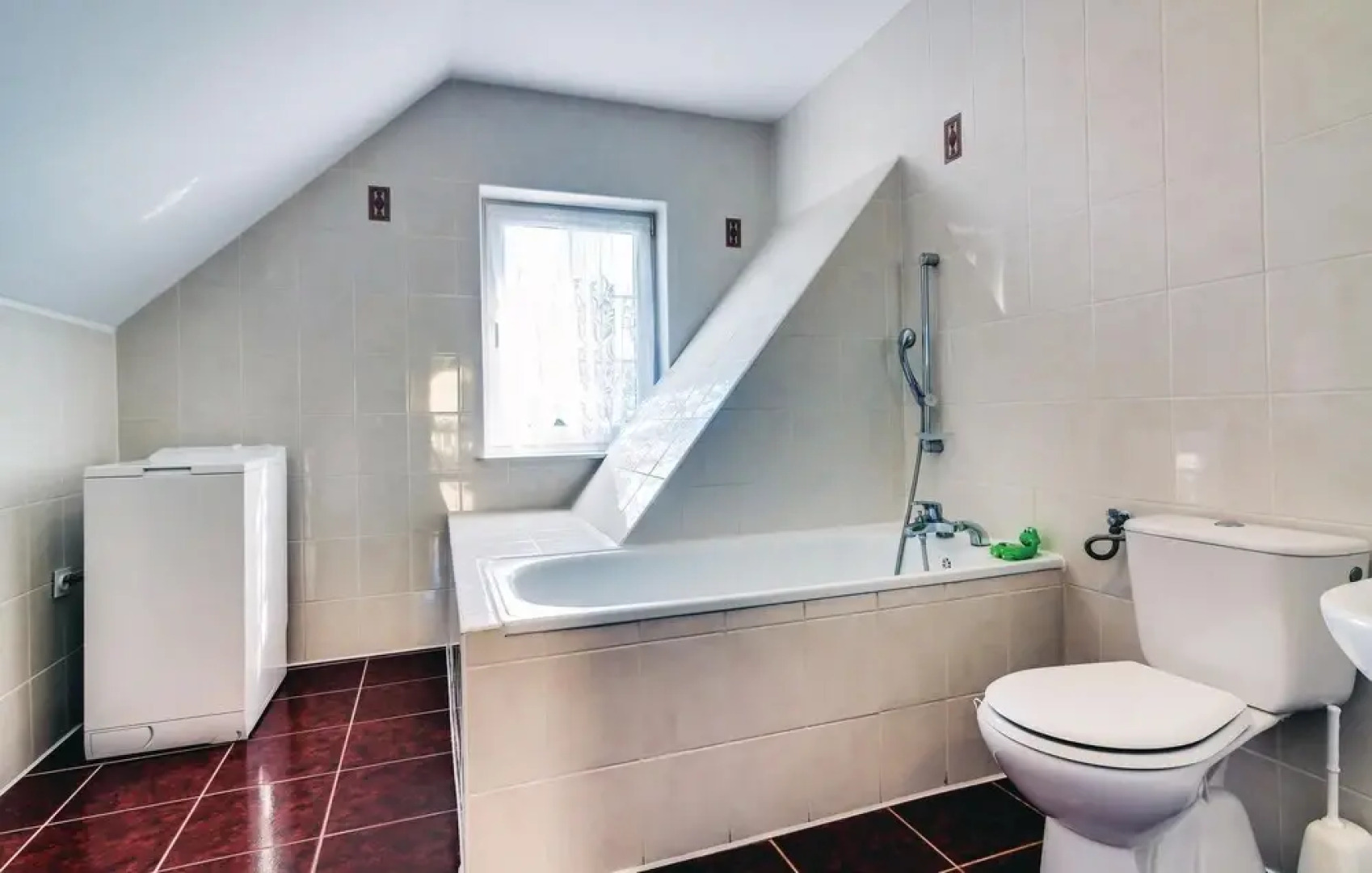 Awesome Home in Rowy With 4 Bedrooms and Sauna