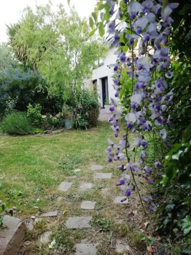 Maison familiale sur la CÔTE D’ÉMERAUDE