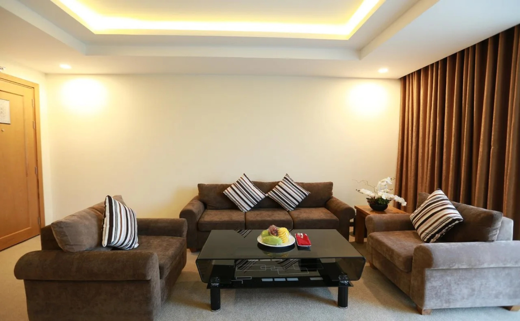 Muong Thanh Holiday Con Cuong