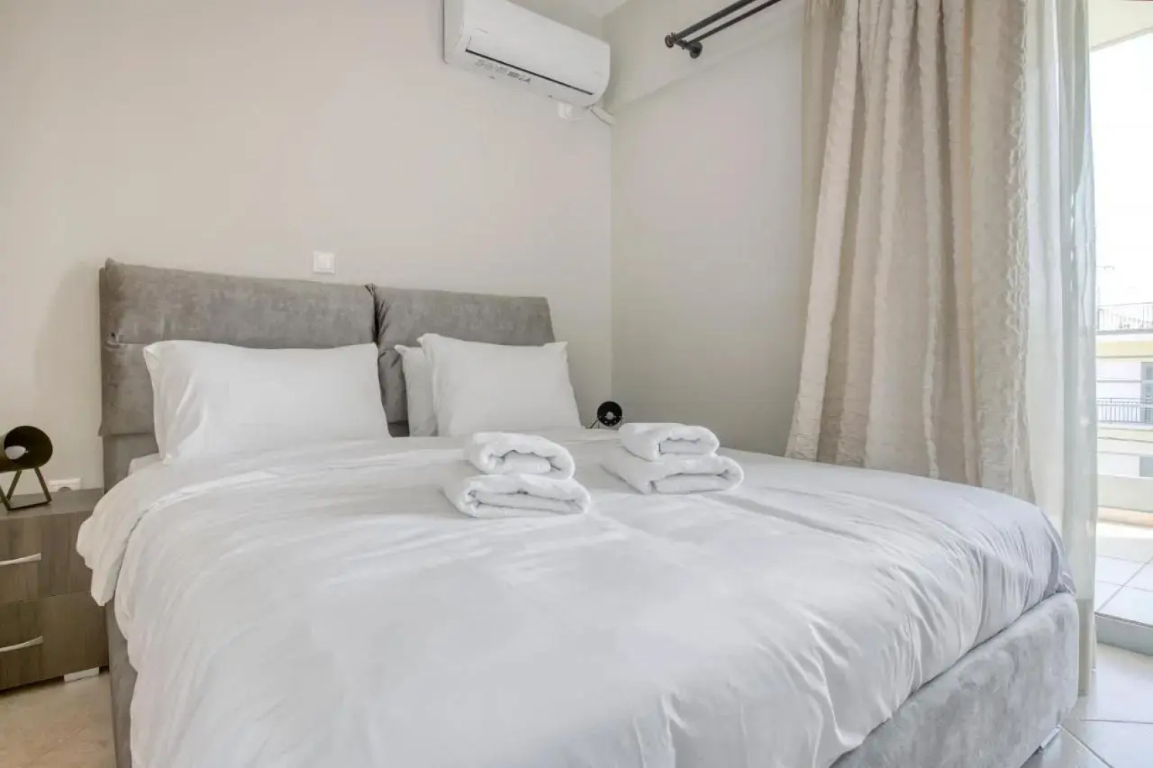 Sunny & cosy 2nd floor apt with a balcony