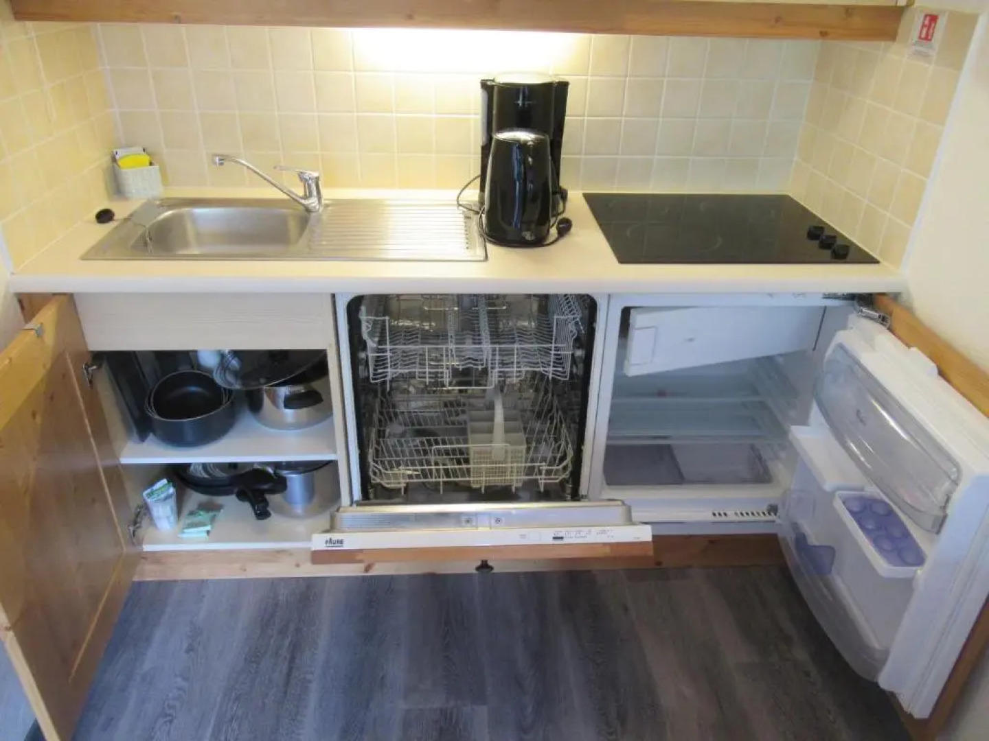 Résidence Les Alpages 4 étoiles - Appartement 4 personnes - Piscine, Hammam, Sauna, Jacuzzi - ValCenis 73480