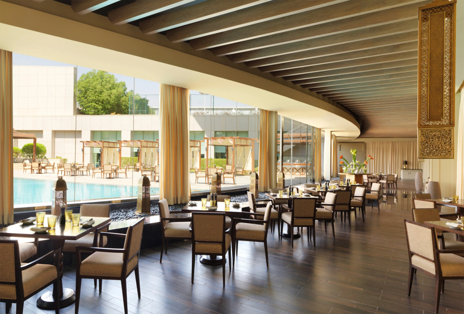 Отель Four Seasons Riyadh At Kingdom Center