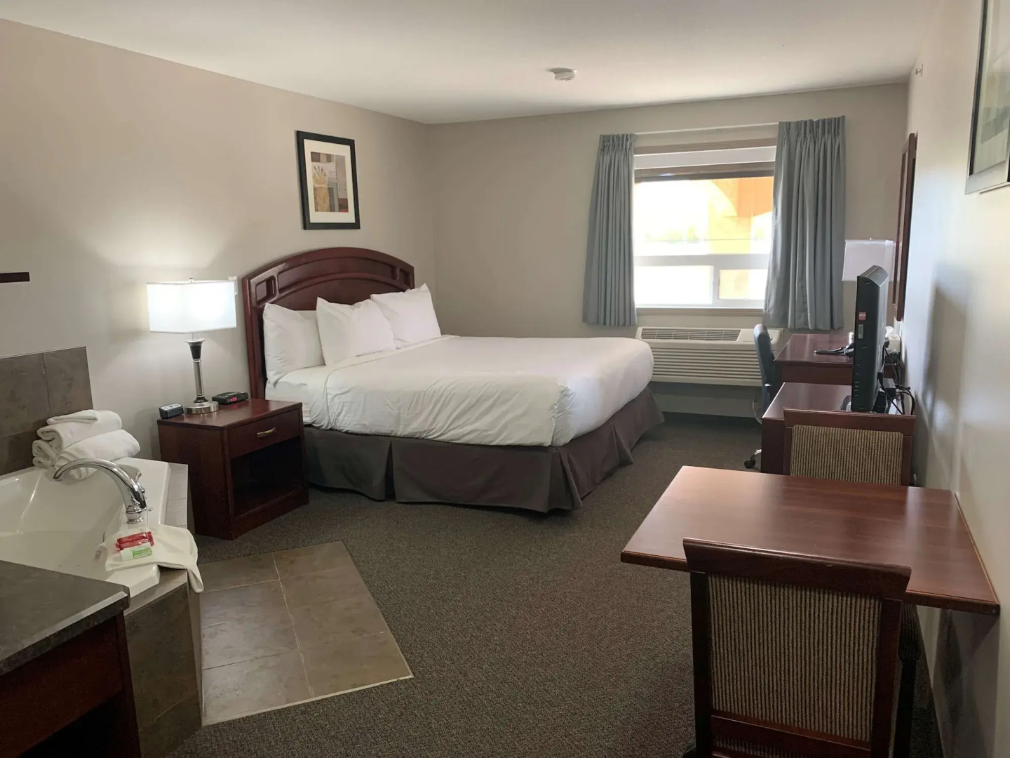 SureStay Plus Hotel by Best Western Hardisty