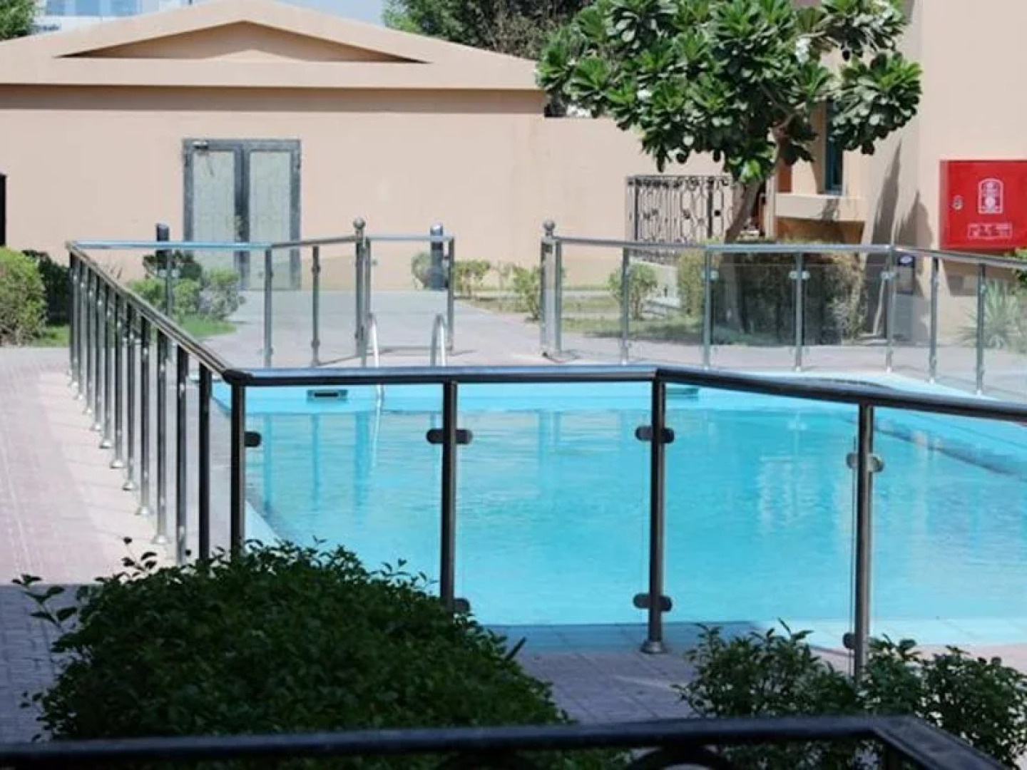 Gulf Terrace Corniche Hotel