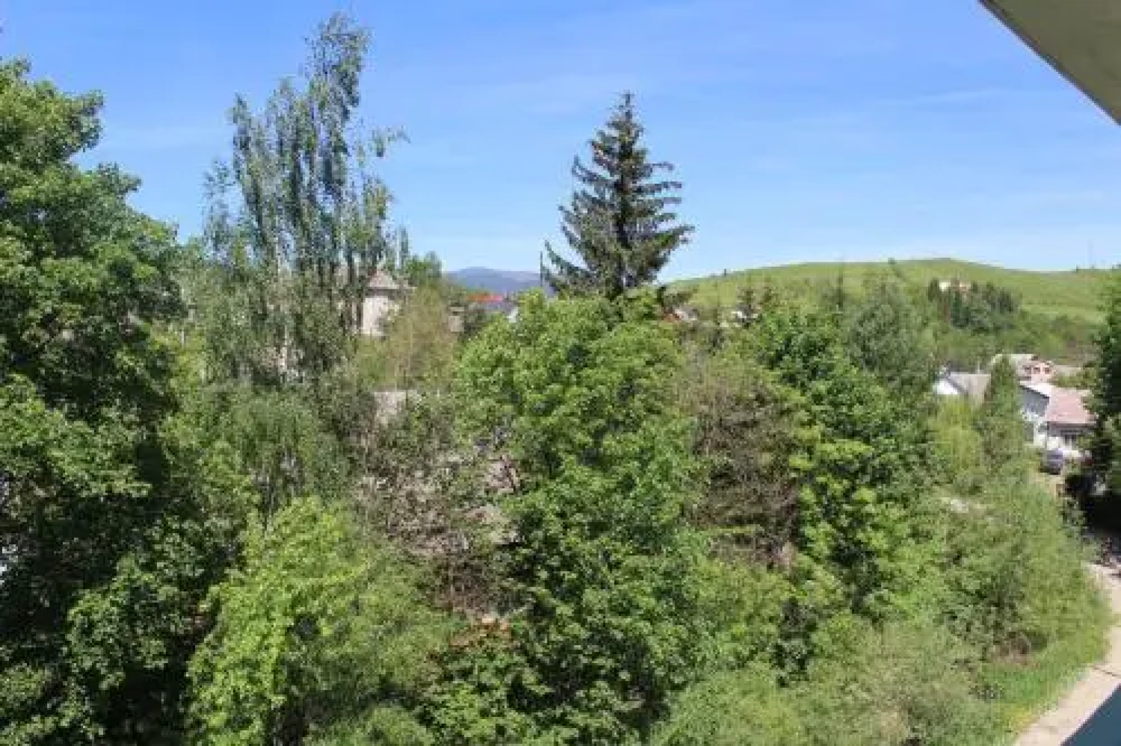 Hotel Yasinya