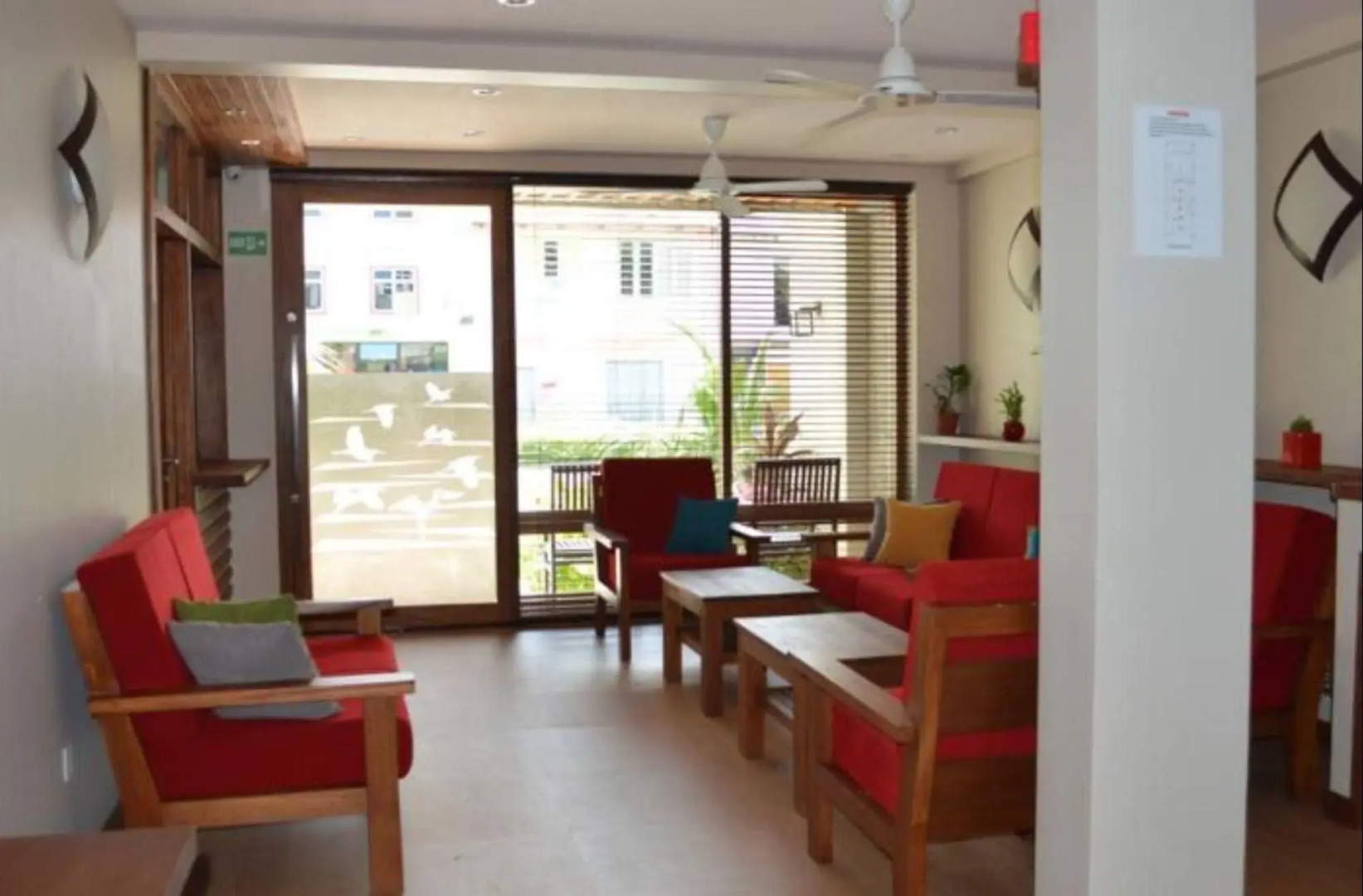 Meri Maldives