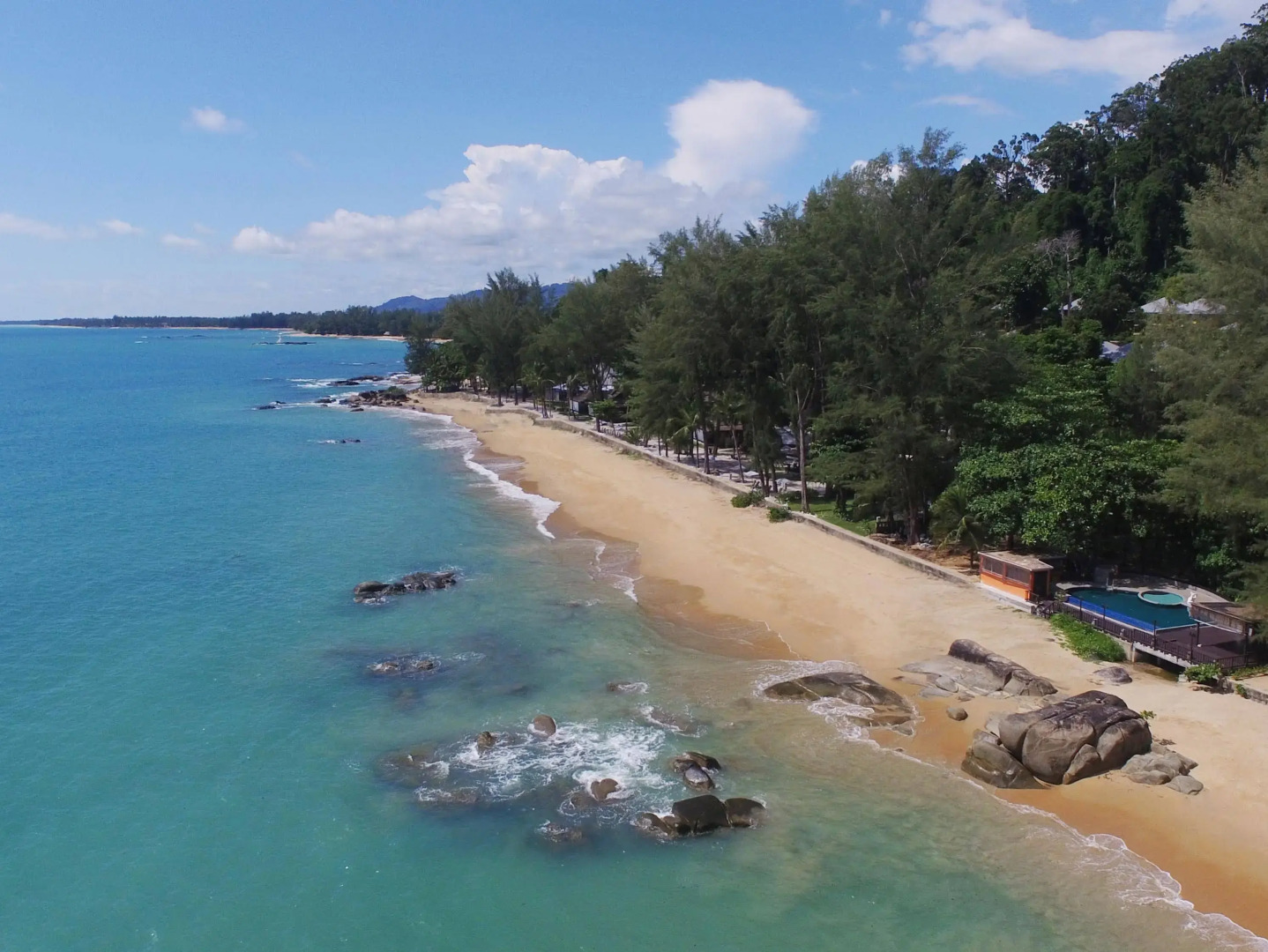 Khaolak Wanaburee Resort